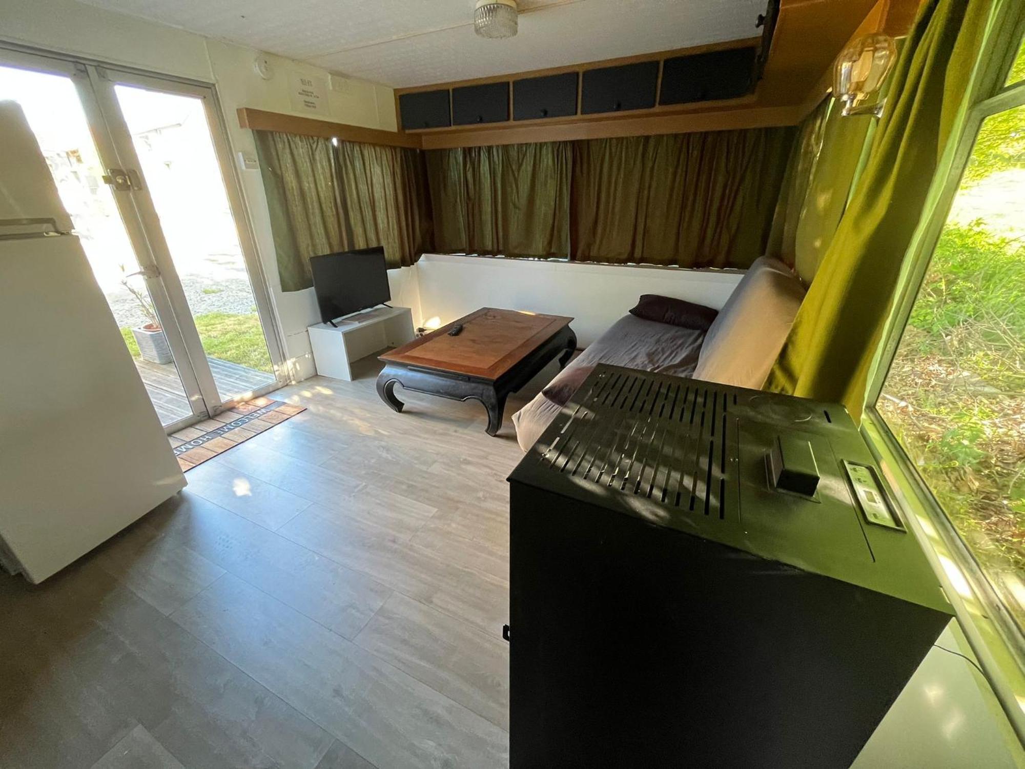 Gite "Home" - Piscine Juvigny Les Vallees Esterno foto